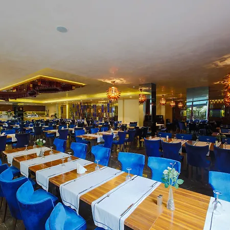 Otel Gold Majesty 5*