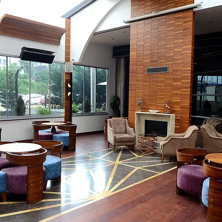 Gold Majesty Otel