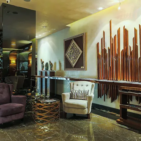 Gold Majesty Otel