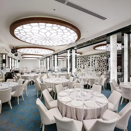 Gold Majesty Otel