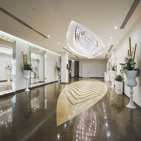 Gold Majesty Otel 5*