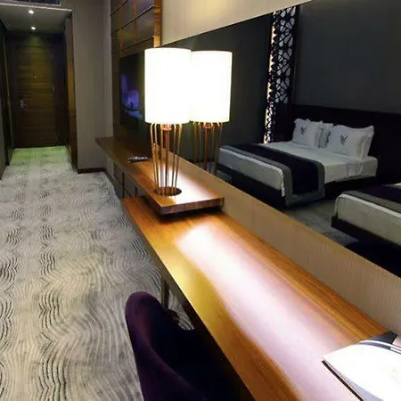 Gold Majesty Hotel 4*